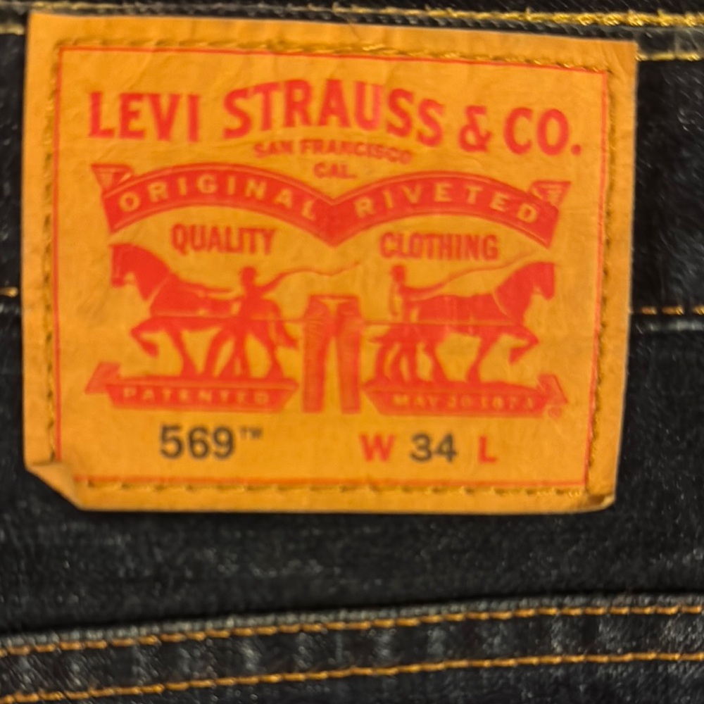Levi's Men's Deep Indigo Relaxed Jeans